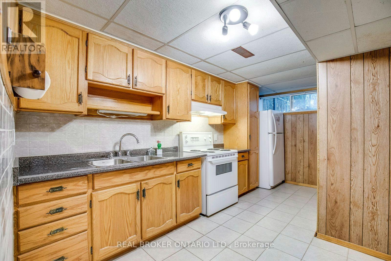 BSMT-43 Hammond Road, Mississauga, ON, L5M 2A1 - 4