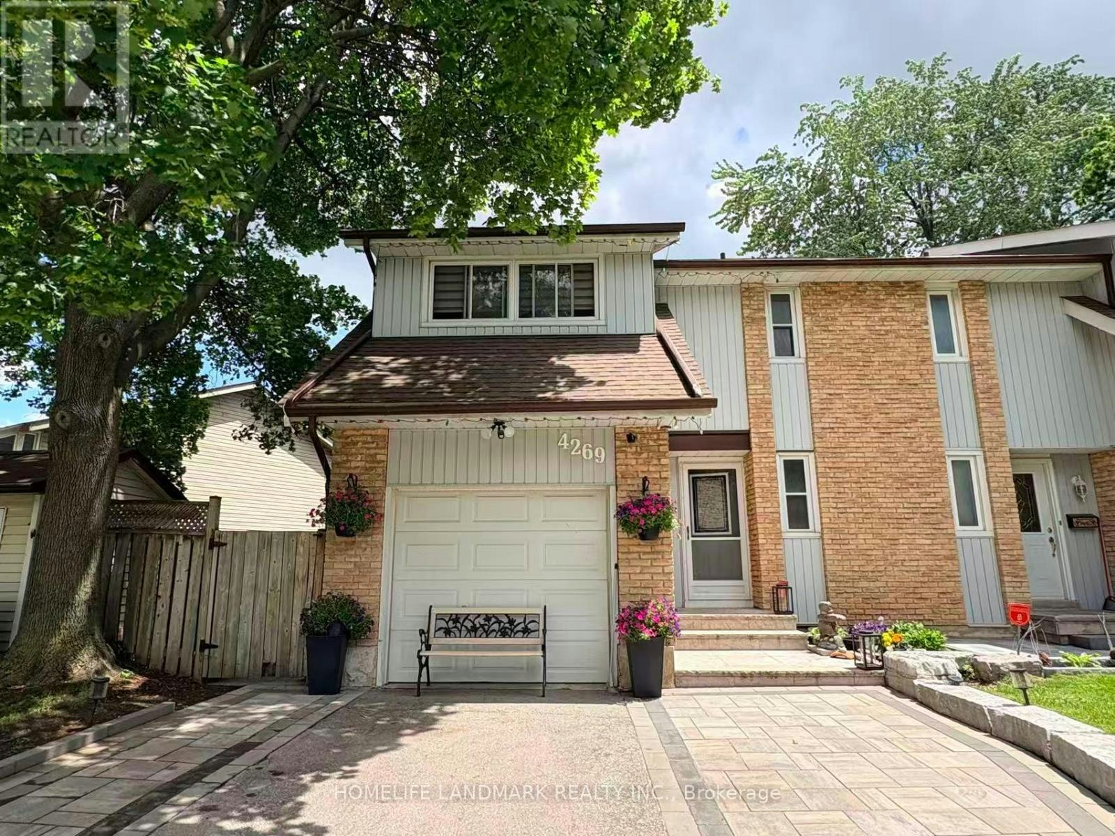 4269 Gayling Gardens, Mississauga, ON, L5L 1Z8