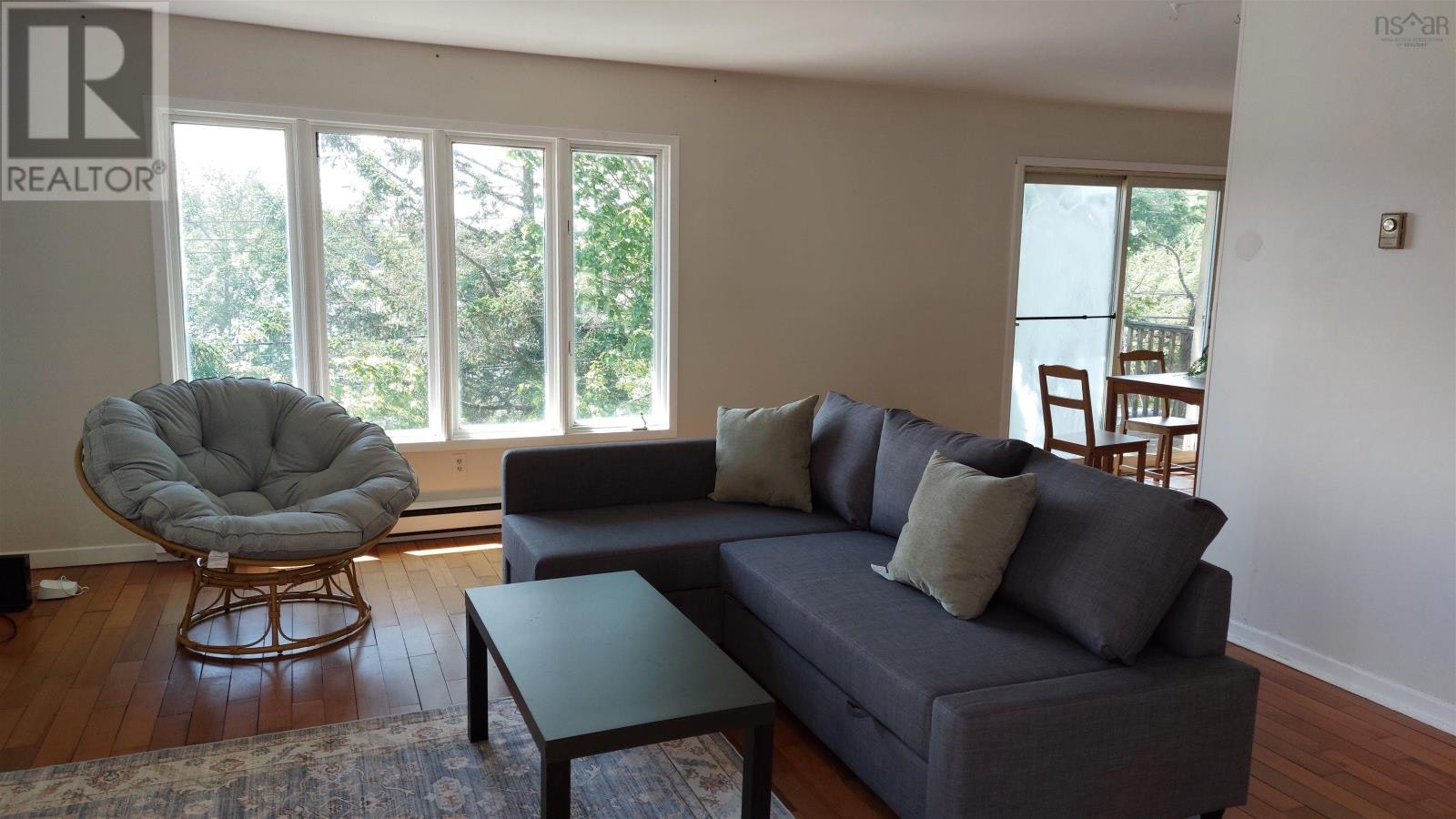 94 Old Sambro Road, Halifax, NS, B3R 1R4