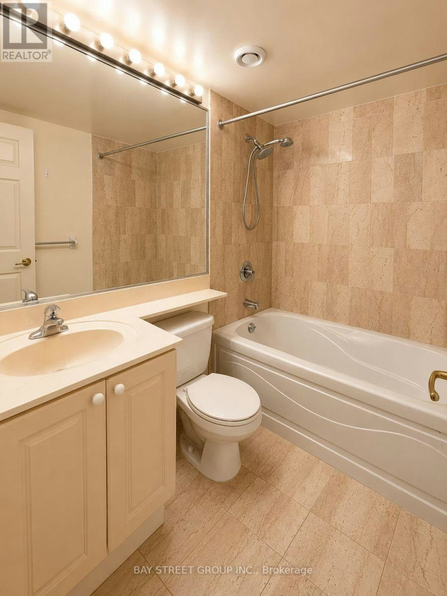 510-18 Lee Centre Drive, Toronto, ON, M1H 3H5 - 8
