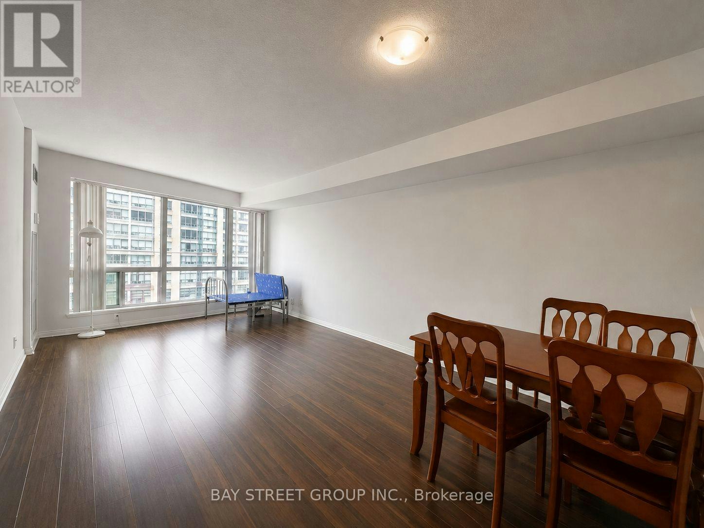 510-18 Lee Centre Drive, Toronto, ON, M1H 3H5 - 2