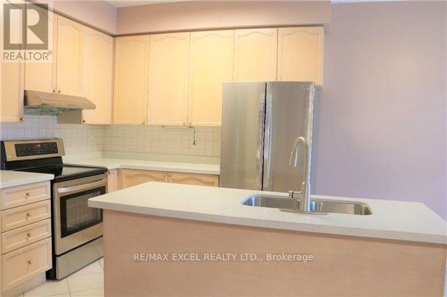 312 Country Glen Road, Markham, ON, L6B 1C5 - 6