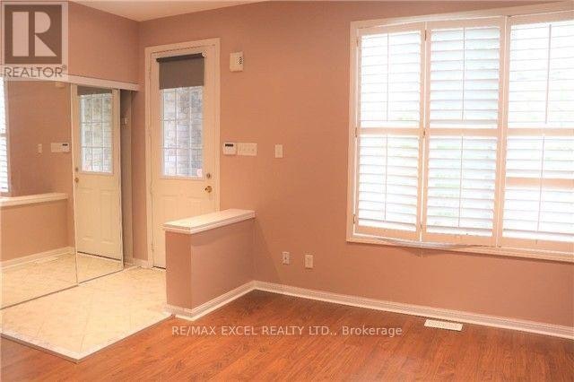 312 Country Glen Road, Markham, ON, L6B 1C5 - 3