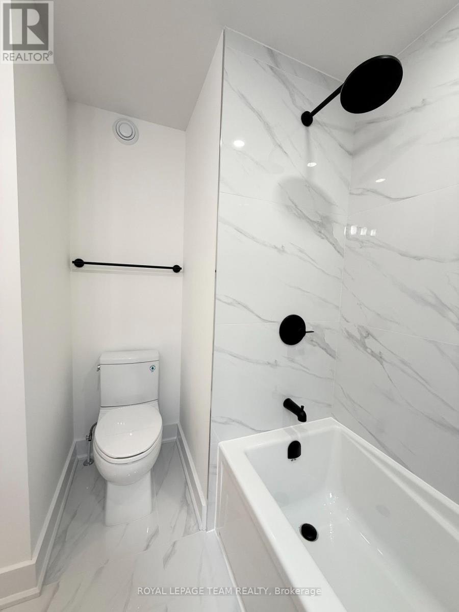 7-549 Melbourne Avenue, Ottawa, ON, K2A 1W7 - 15