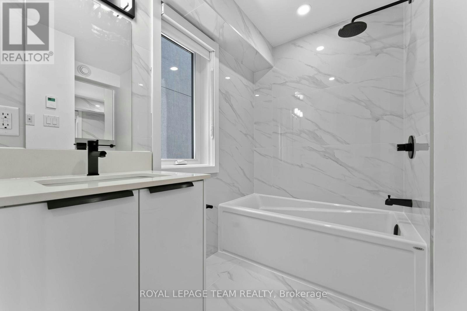 7-549 Melbourne Avenue, Ottawa, ON, K2A 1W7 - 14
