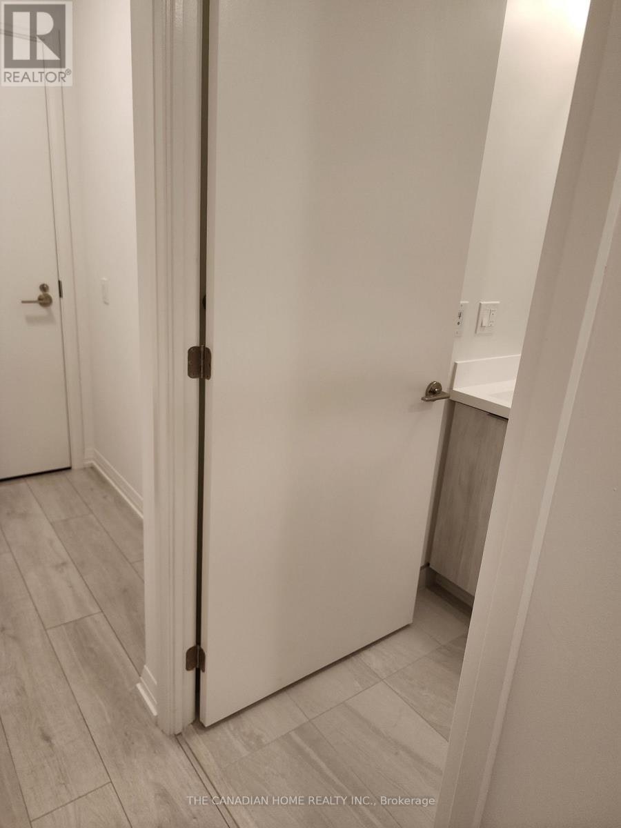1925-400 King Street, Toronto, ON, M5V 1K2 - 2