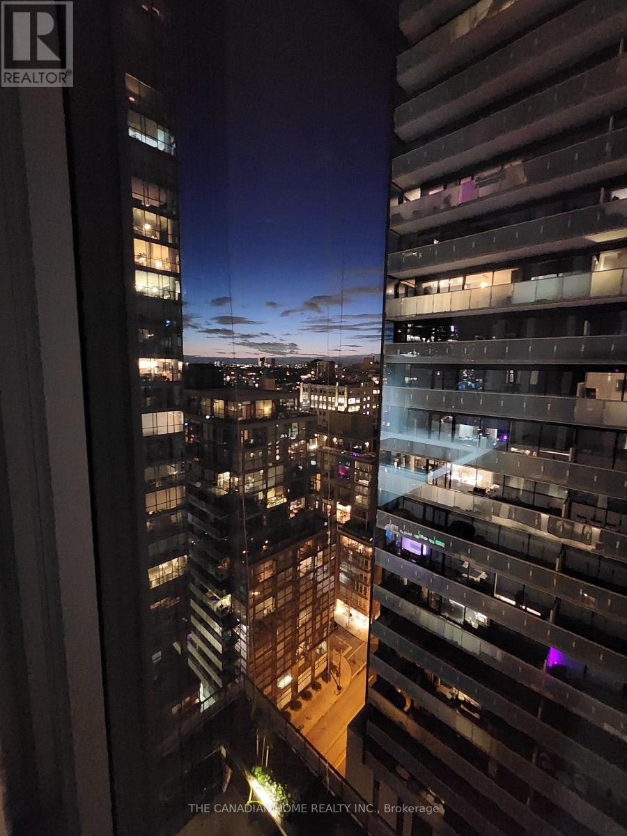1925-400 King Street, Toronto, ON, M5V 1K2 - 17