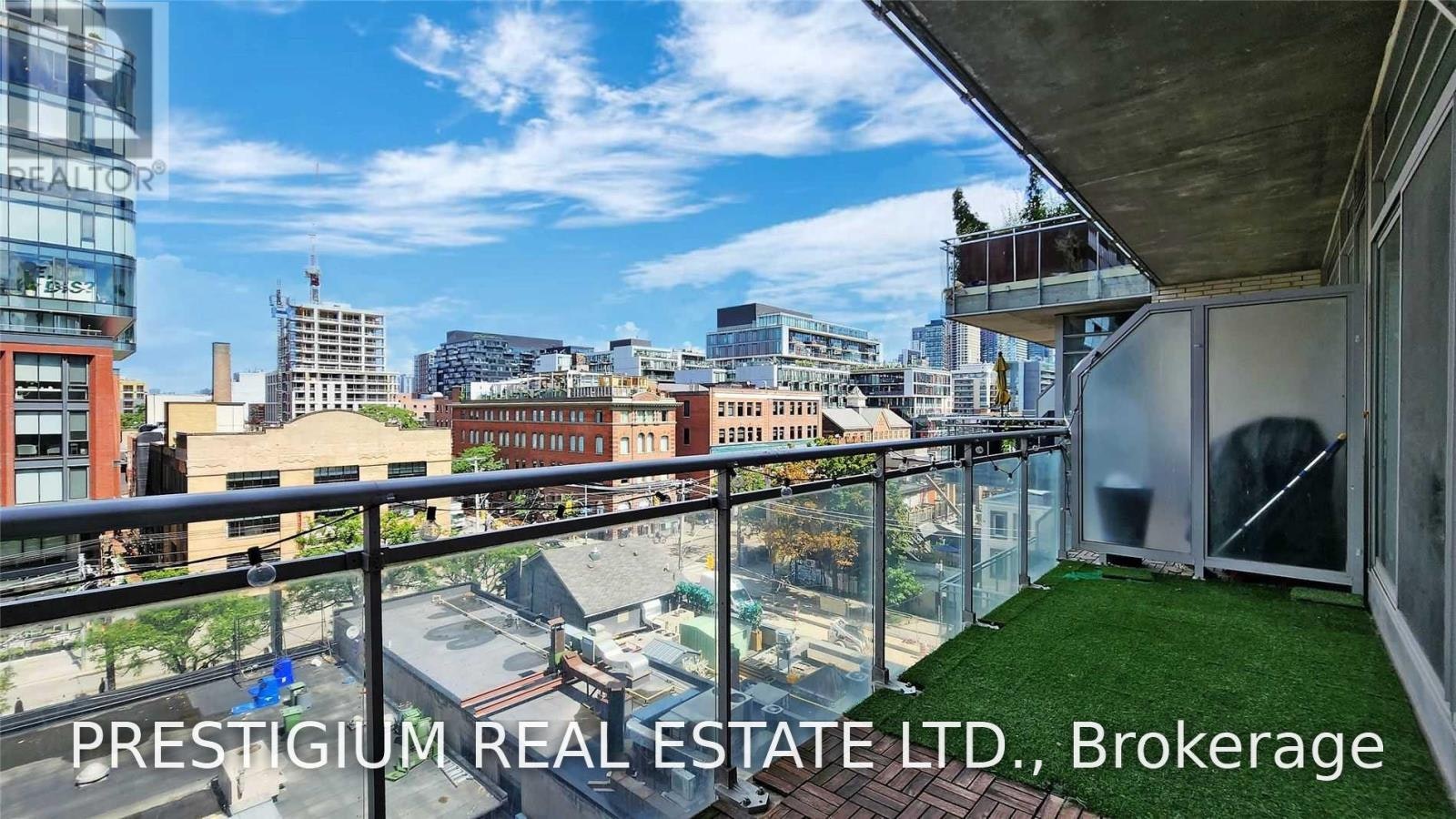 611-66 Portland Street, Toronto, ON, M5V 2M6 - 23