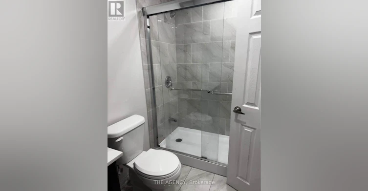 2407 Hibiscus Drive, Pickering, ON, L1X 0H2 - 11