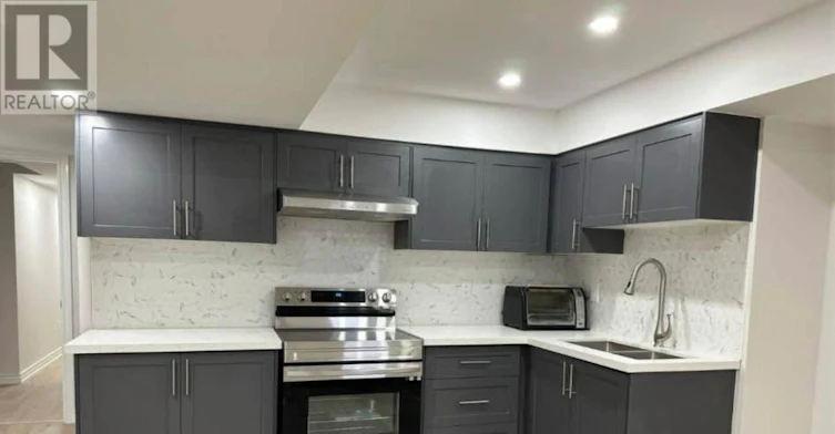 2407 Hibiscus Drive, Pickering, ON, L1X 0H2 - 2