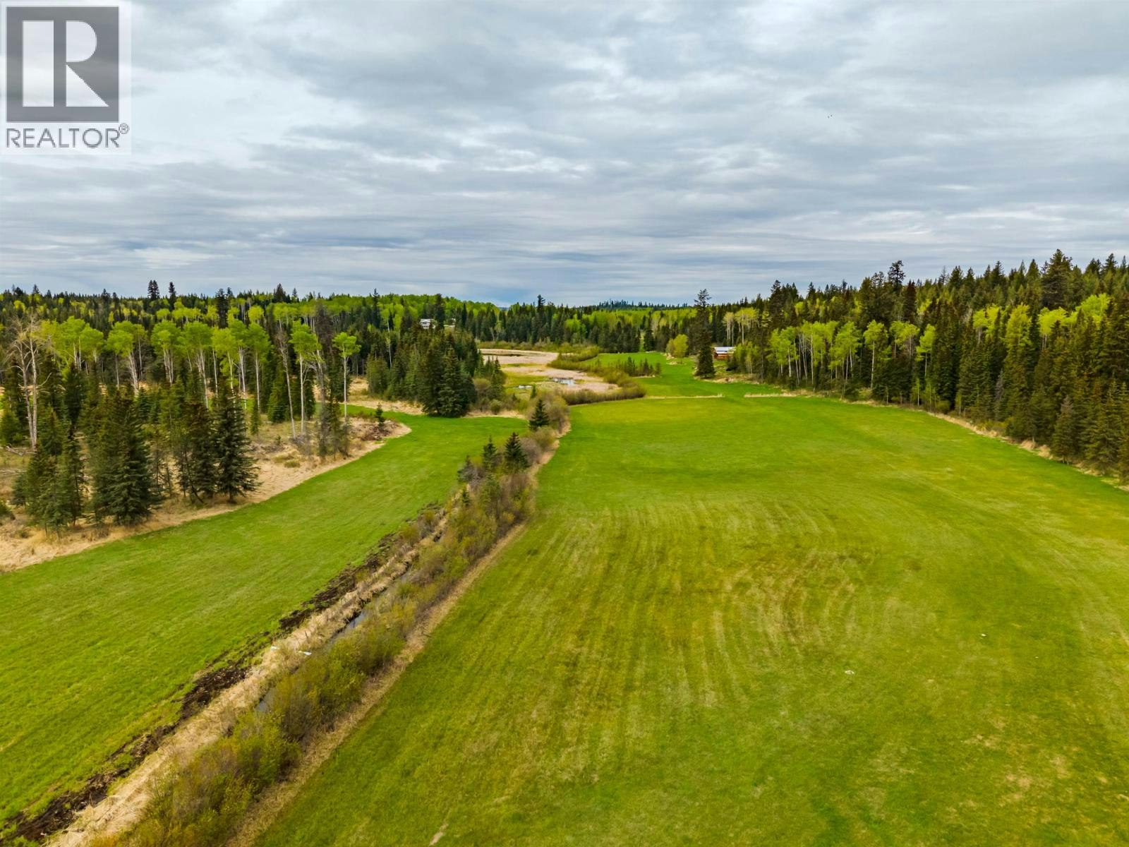 7497 Little Fort 24 Highway, Bridge Lake, BC, V0K 1X2 - 34