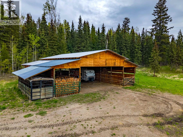 7497 Little Fort 24 Highway, Bridge Lake, BC, V0K 1X2 - 12