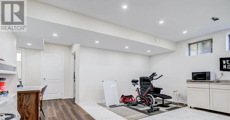 25 Lorne Thomas Place, New Tecumseth, ON, L9R 0T8 - 37
