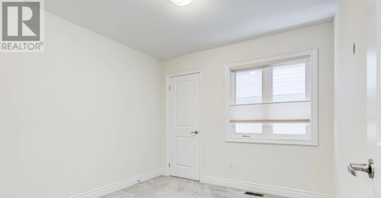 25 Lorne Thomas Place, New Tecumseth, ON, L9R 0T8 - 25