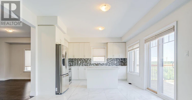 25 Lorne Thomas Place, New Tecumseth, ON, L9R 0T8 - 7