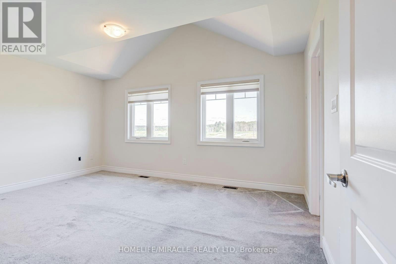 25 Lorne Thomas Place, New Tecumseth, ON, L9R 0T8 - 18