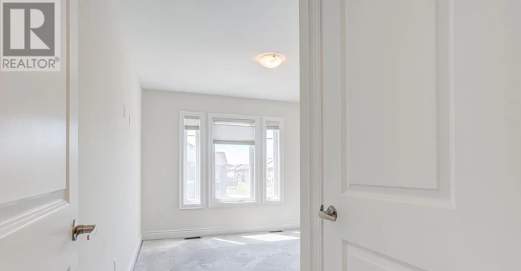 25 Lorne Thomas Place, New Tecumseth, ON, L9R 0T8 - 27
