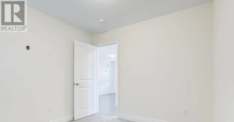 25 Lorne Thomas Place, New Tecumseth, ON, L9R 0T8 - 26