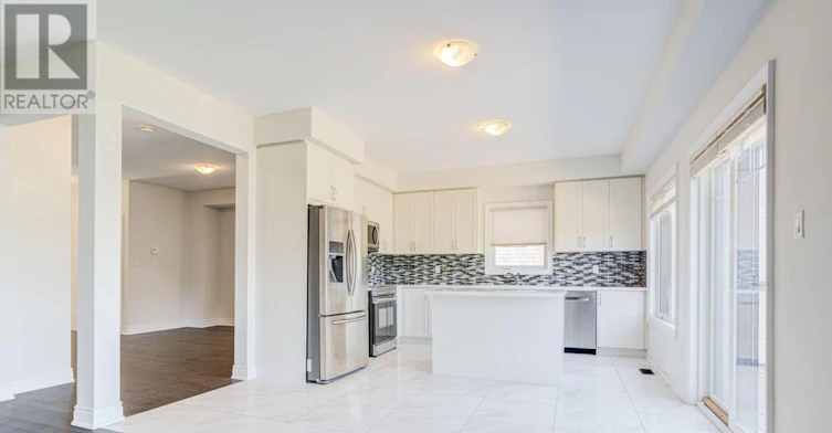 25 Lorne Thomas Place, New Tecumseth, ON, L9R 0T8 - 6