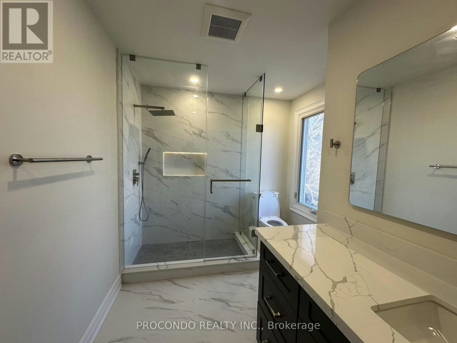 ROOM 1-3366 Mulcaster Road, Mississauga, ON, L5L 5A7