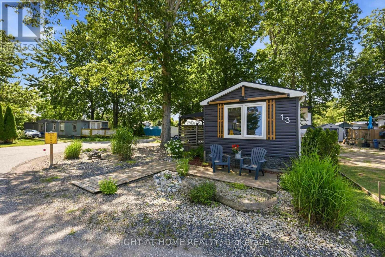 13-2891 Old Lakeshore Road, Sarnia, ON, N0N 1C0