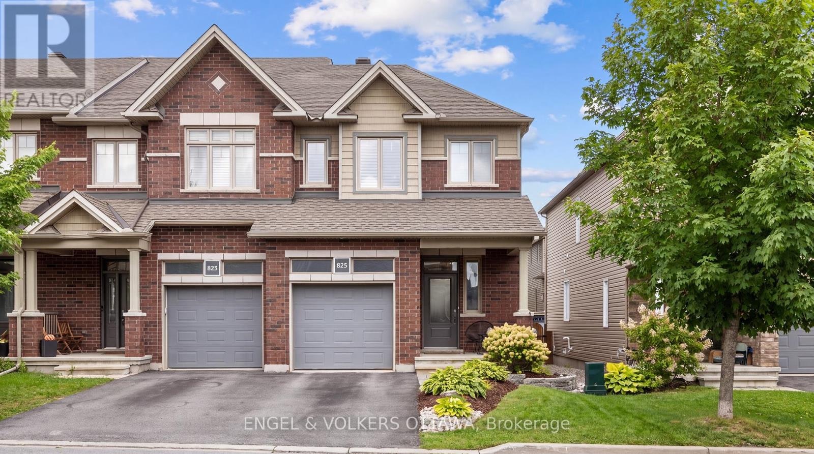 825 Loosestrife Way, Ottawa, ON, K1T 0L8