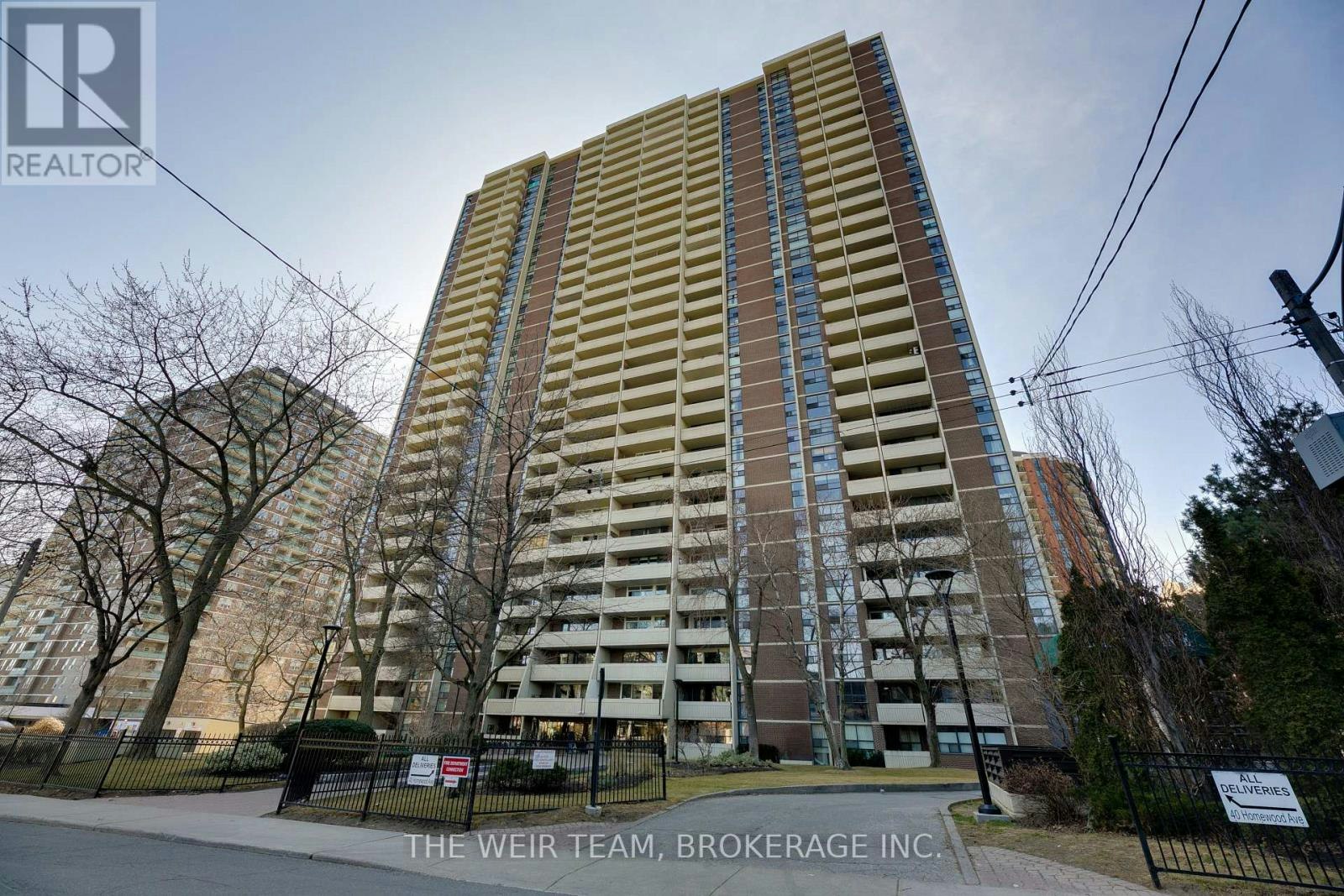 905-40 Homewood Avenue, Toronto, ON, M4Y 2K2
