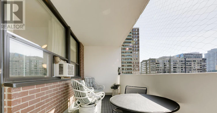 905-40 Homewood Avenue, Toronto, ON, M4Y 2K2 - 26