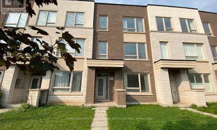 3060 Ernest Appelbe Boulevard