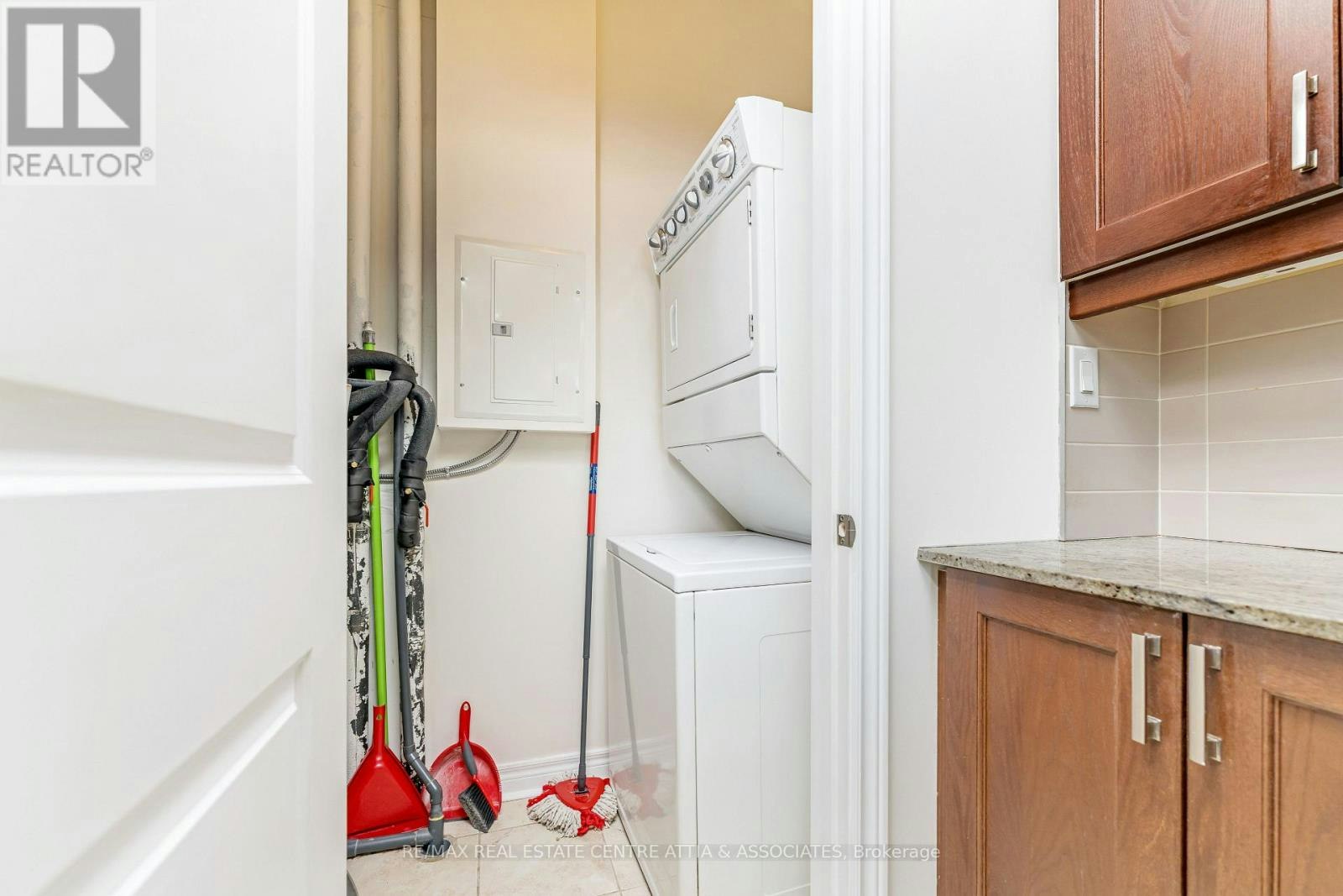 521-383 Main Street, Milton, ON, L9T 8K8 - 24