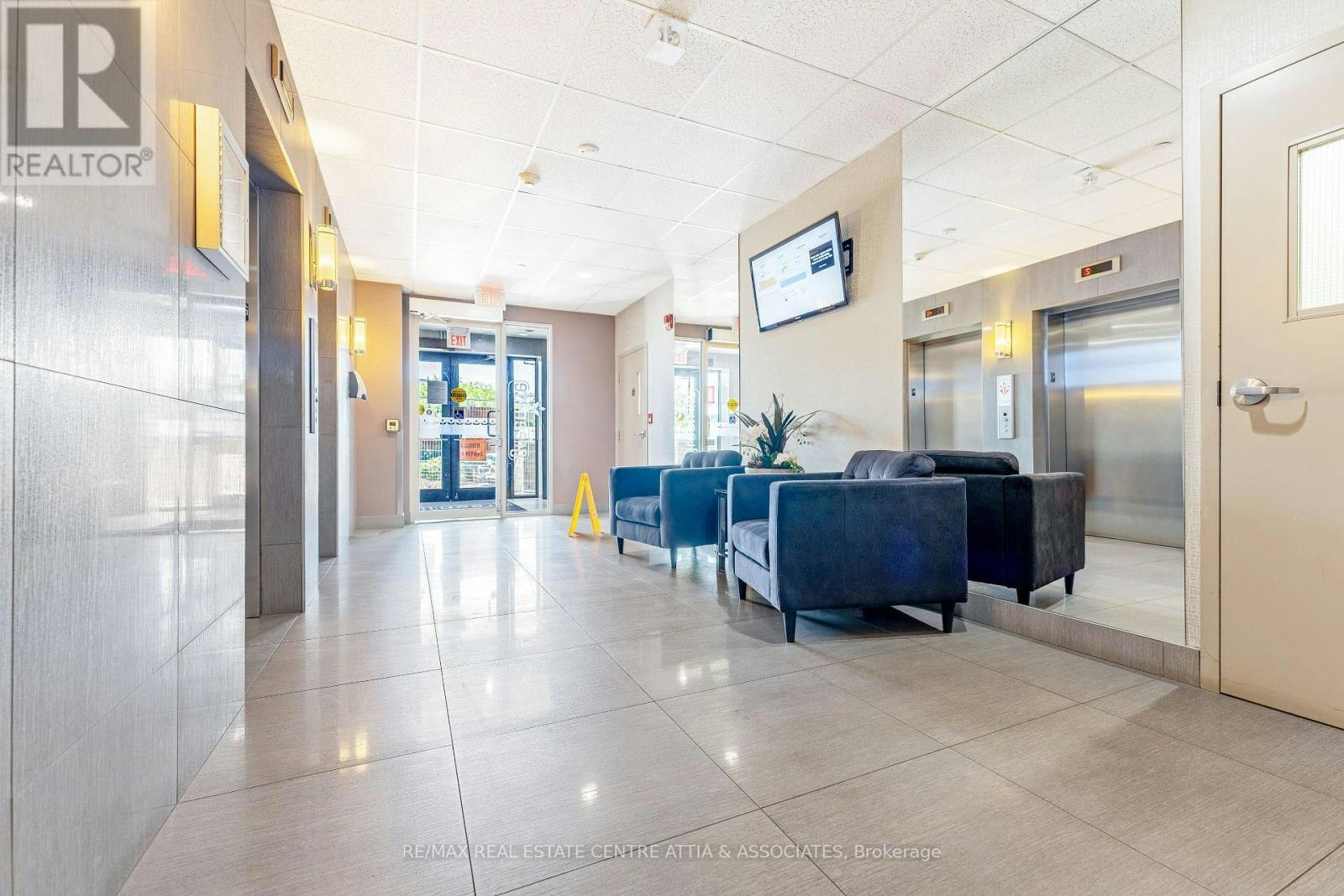 521-383 Main Street, Milton, ON, L9T 8K8 - 3