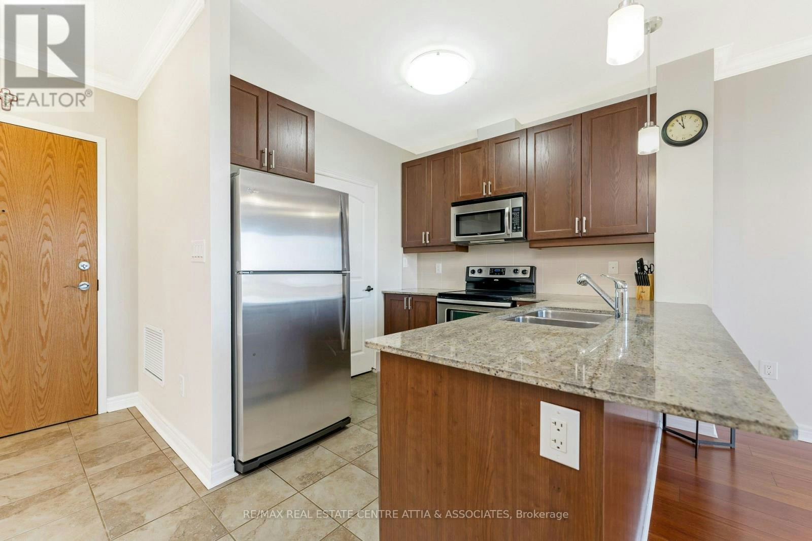 521-383 Main Street, Milton, ON, L9T 8K8 - 7
