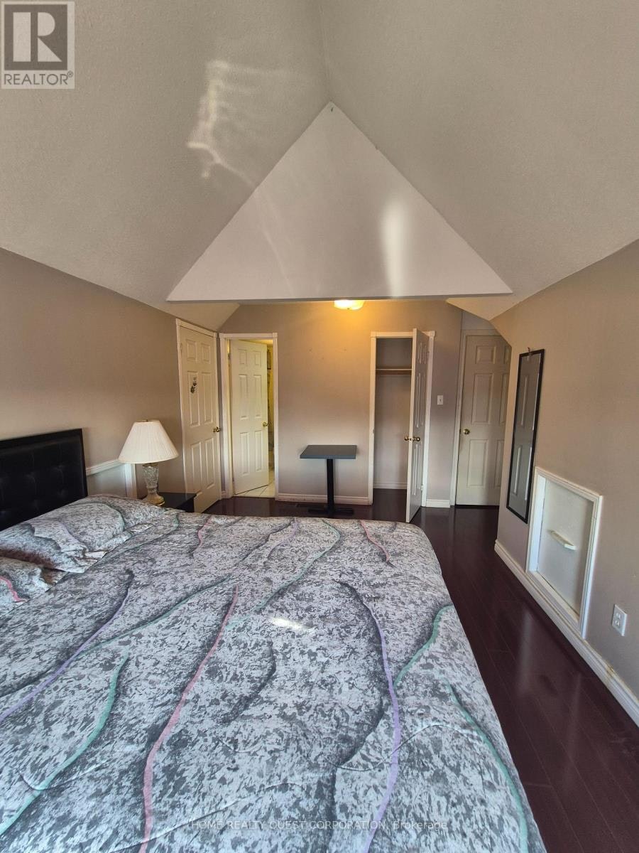90-455 Apache Court, Mississauga, ON, L4Z 3W8 - 3