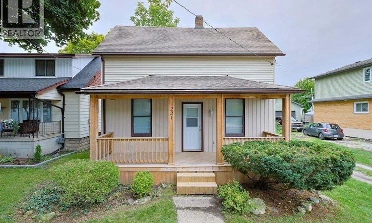 221 Bright Street