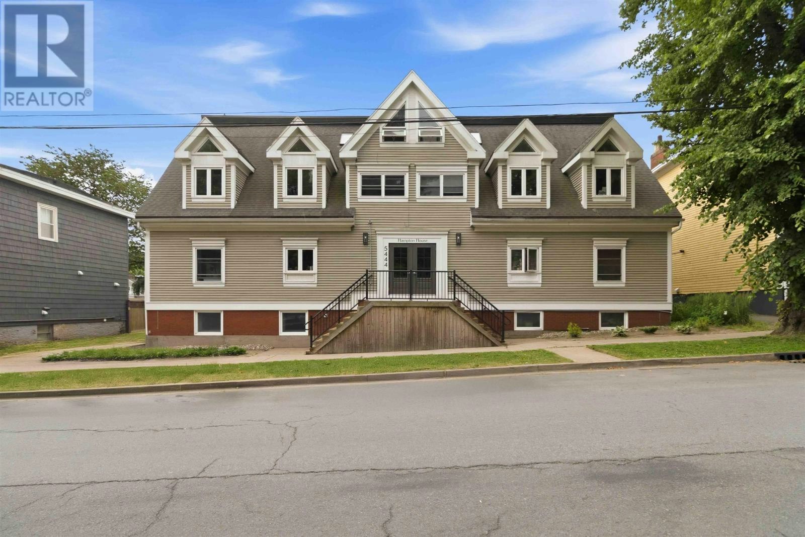 1-5444 Victoria Road, Halifax, NS, B3H 1M5