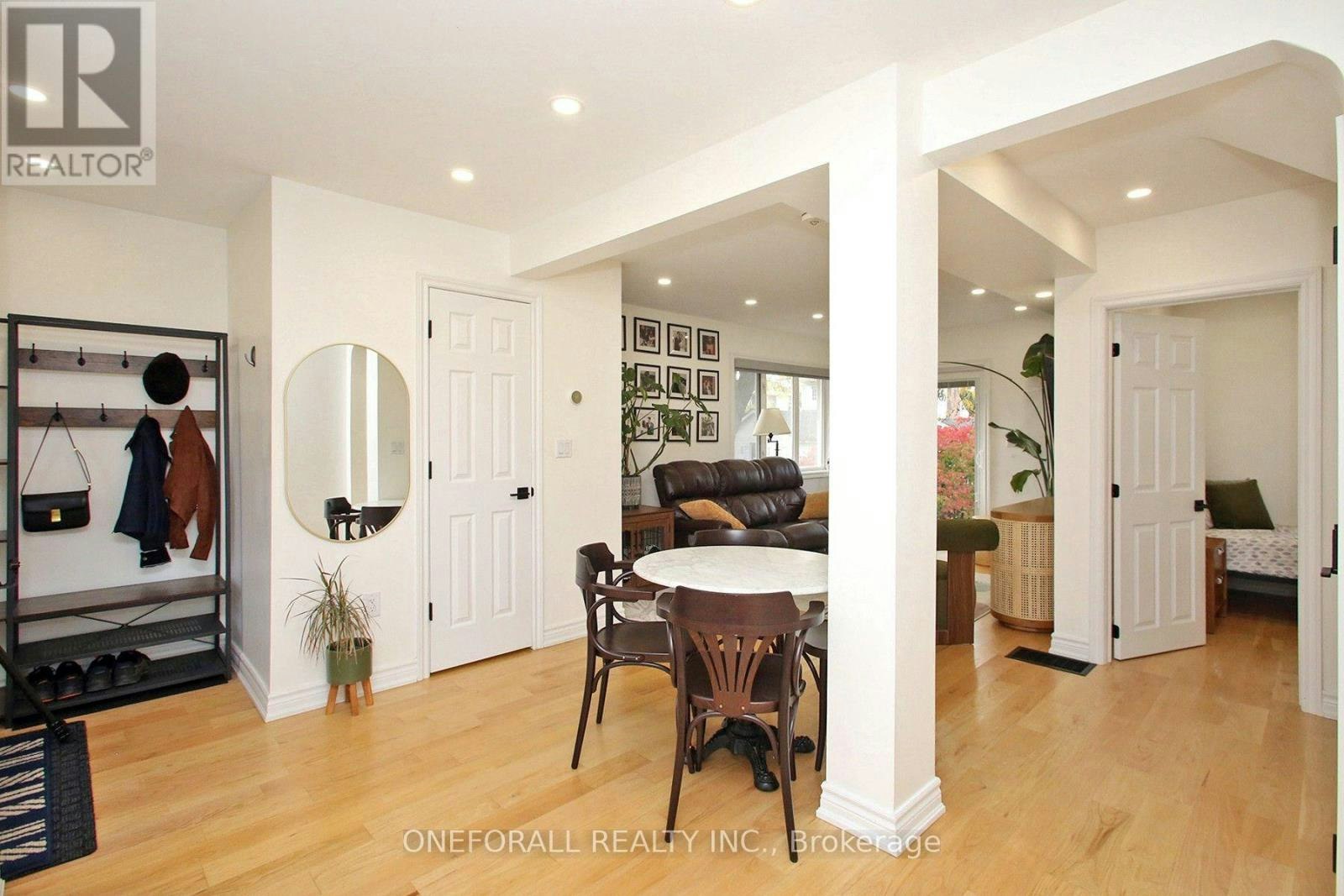 MAIN Floor & 2nd Floor 10 Esmond Crescent, Toronto, ON, M9W 3P8 - 5