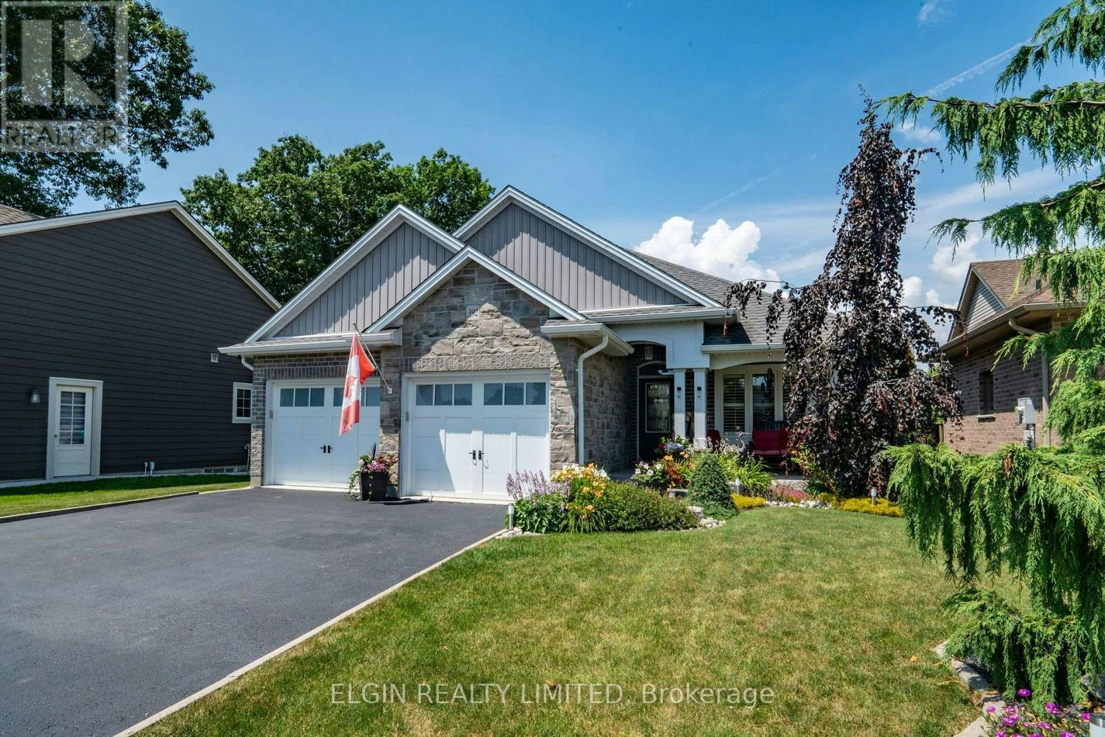 392 Larry Street, Port Stanley, ON, N5L 0A6