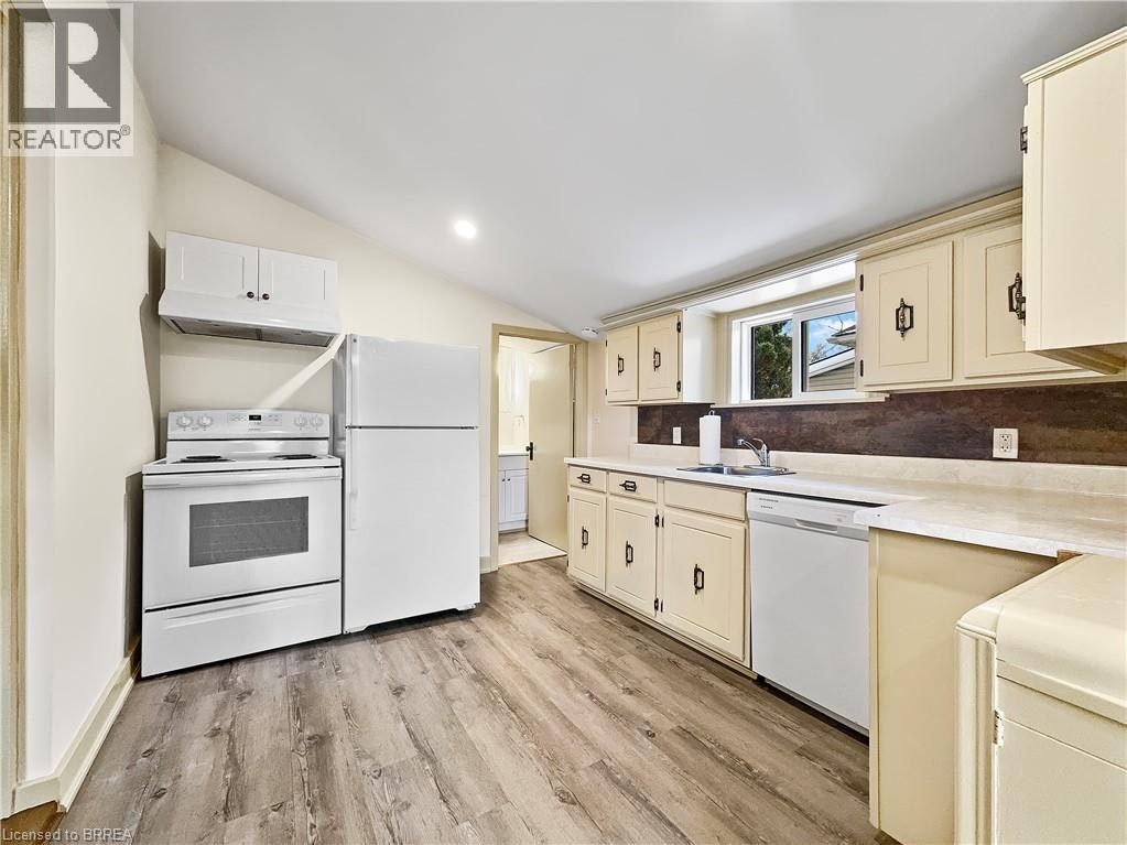 79 Rawdon Street, Brantford, ON, N3S 6C4 - 8