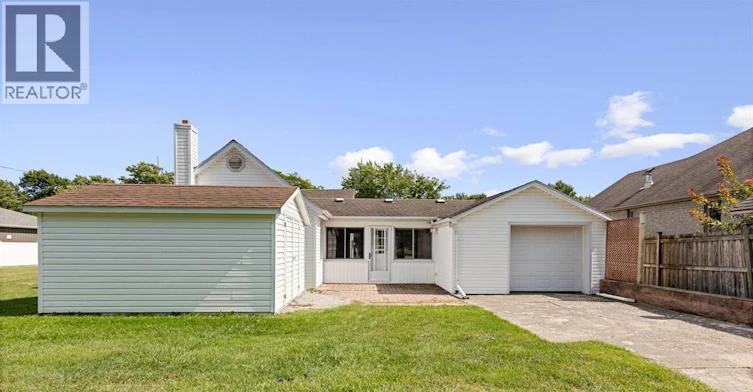 265 Laird Avenue, Essex, ON, N8M 1S7 - 30
