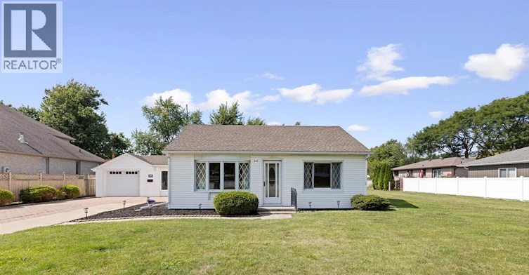 265 Laird Avenue, Essex, ON, N8M 1S7 - 4