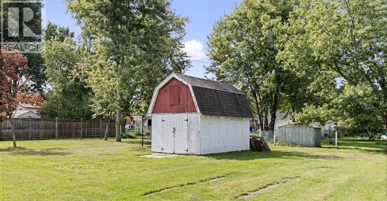 265 Laird Avenue, Essex, ON, N8M 1S7 - 28