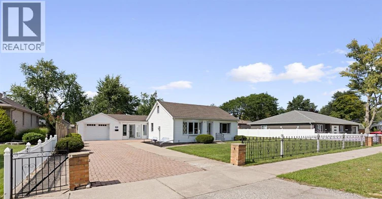 265 Laird Avenue, Essex, ON, N8M 1S7