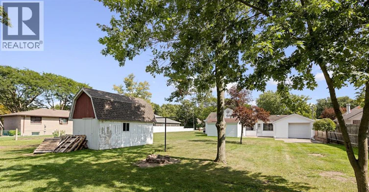 265 Laird Avenue, Essex, ON, N8M 1S7 - 31