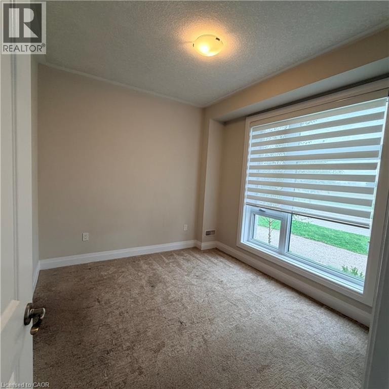 271 Grey Silo Road, Waterloo, ON, N2K 0E9 - 6