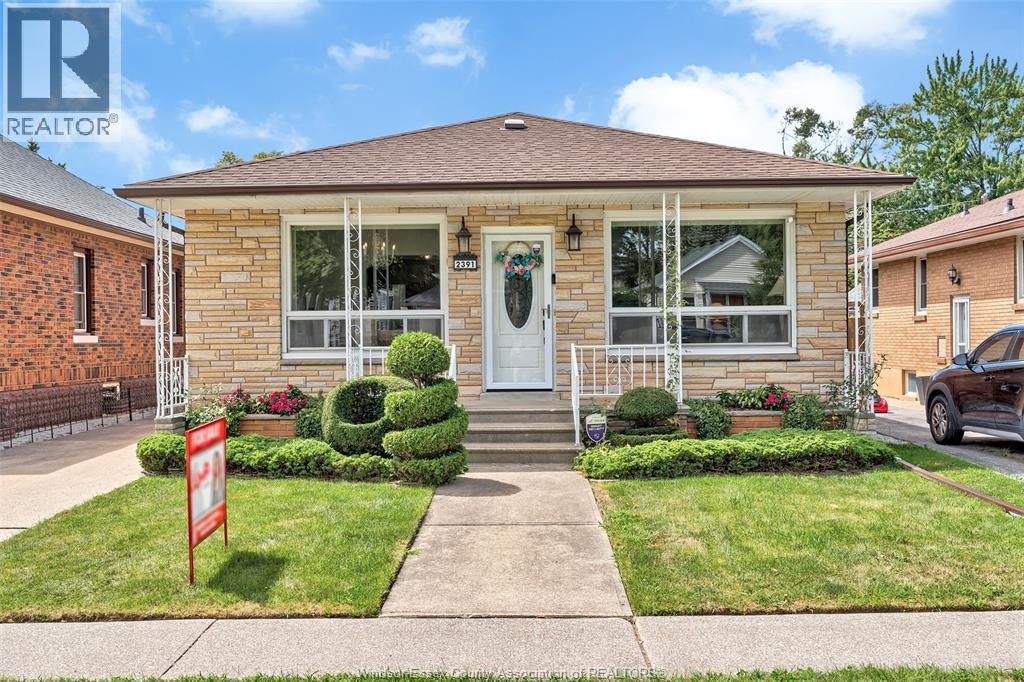 2391 Meighen Road, Windsor, ON, N8W 4B8