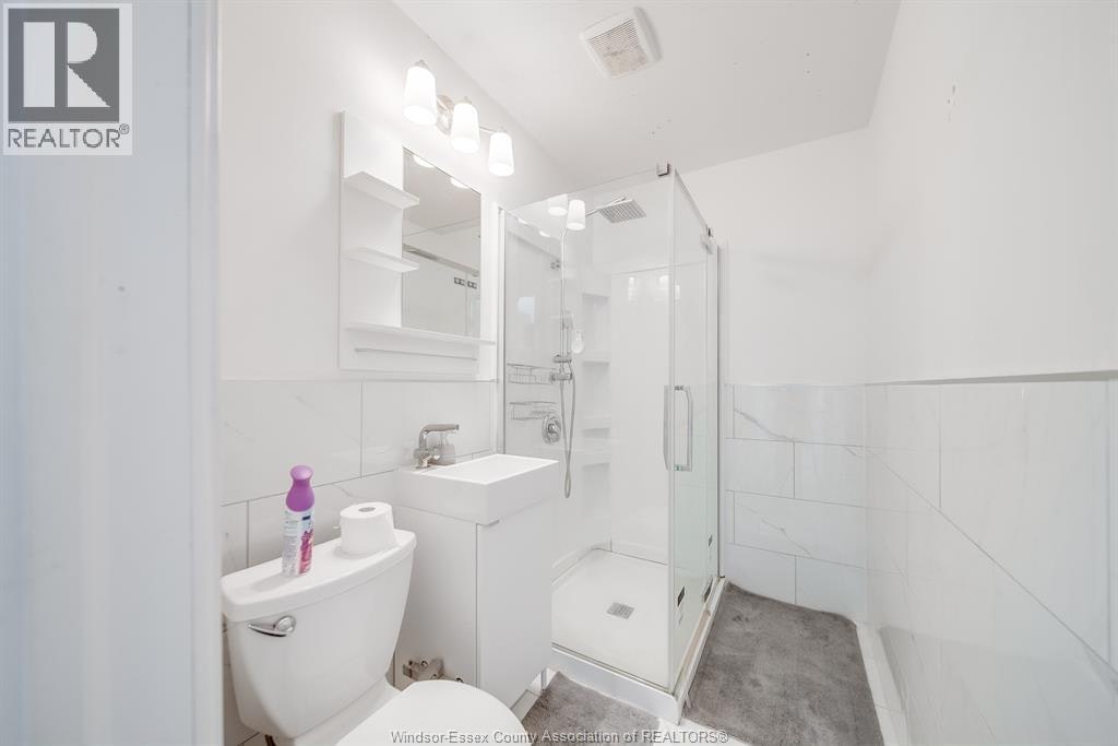 3574 Bloomfield Road, Windsor, ON, N9C 1R7 - 23