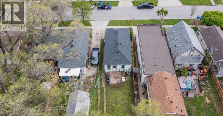 3574 Bloomfield Road, Windsor, ON, N9C 1R7 - 4