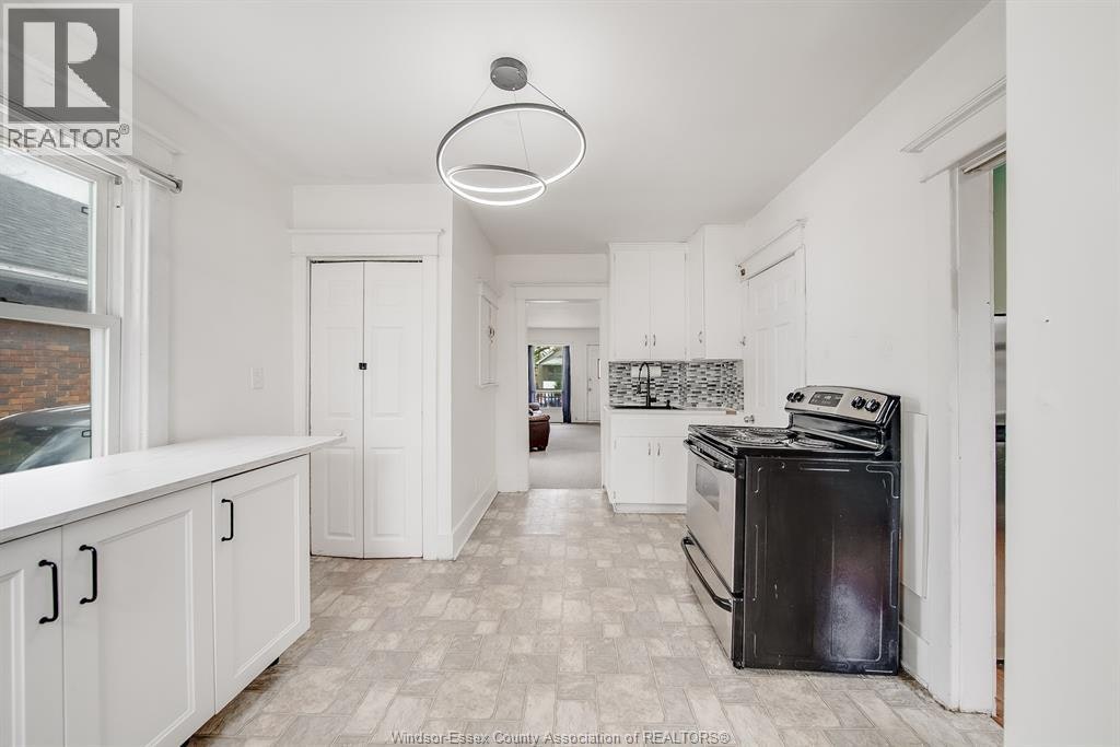3574 Bloomfield Road, Windsor, ON, N9C 1R7 - 12