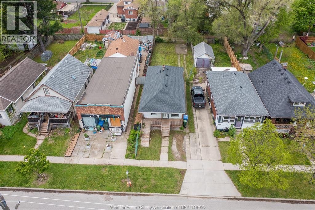 3574 Bloomfield Road, Windsor, ON, N9C 1R7 - 36