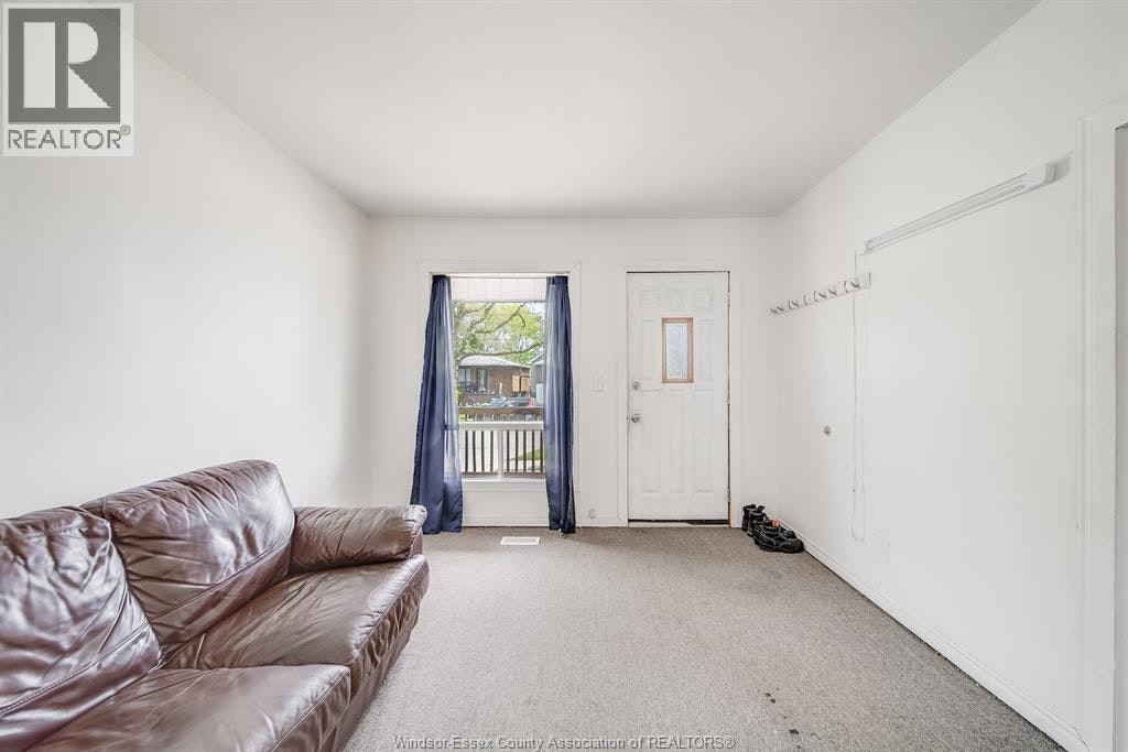 3574 Bloomfield Road, Windsor, ON, N9C 1R7 - 5
